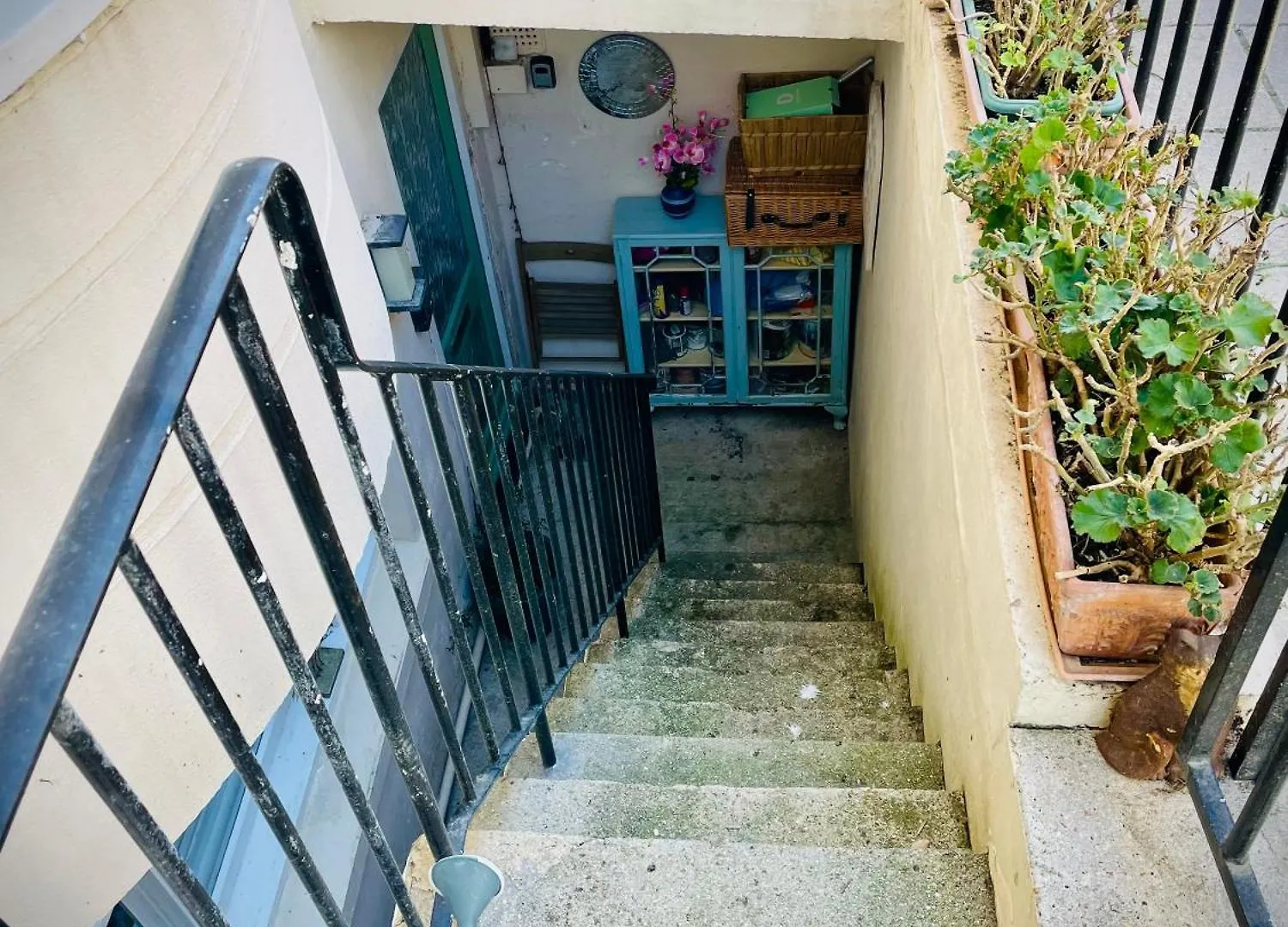 Garden Flat, 2 Mins Walk From Beach Brighton Apartment